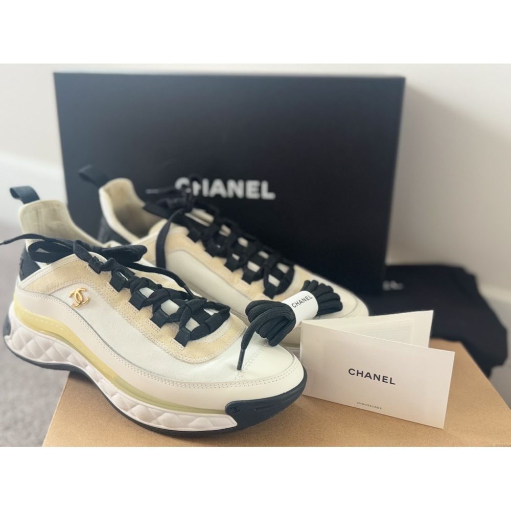 CHANEL Cream and Black Sneakers